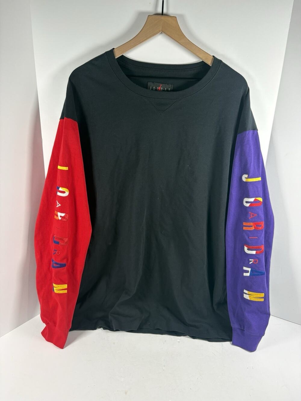 Vintage Nike Air Jordan XXL Long Sleeve Shirt Color Block Embroidered Logo